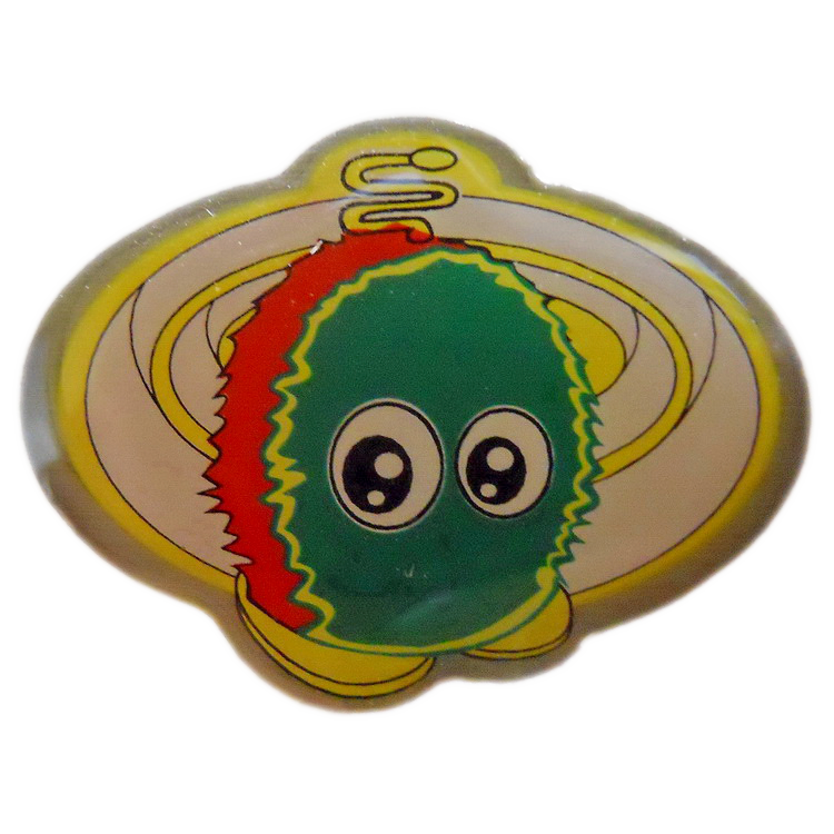 Fotografia do Pin da Campanha Pirilampo Mágico do ano 2004